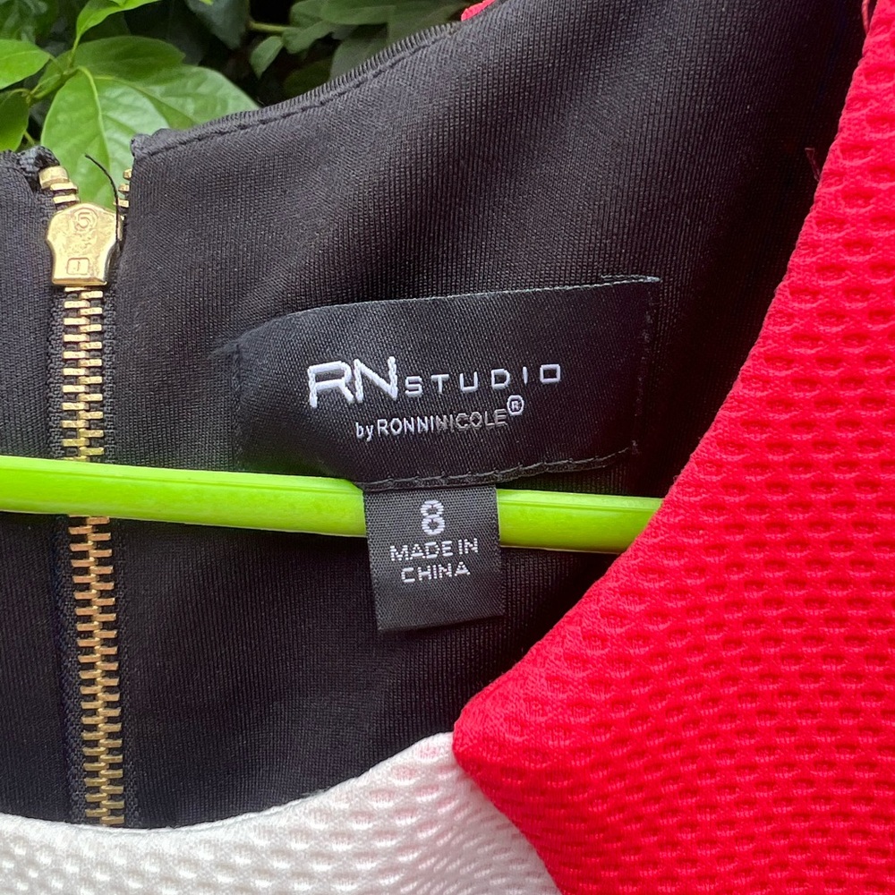 Rn studio by ronni nicole dress color block - Picture 3 of 3